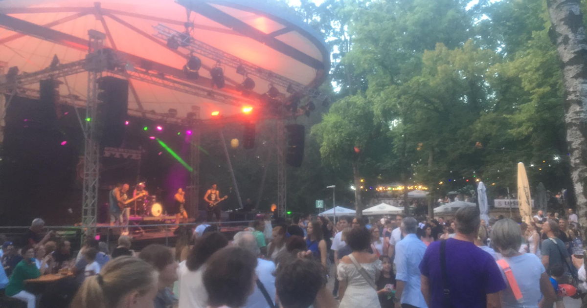 Mehr über den Artikel erfahren Ohne „Polster“: Es ist Sommer(kerwa)