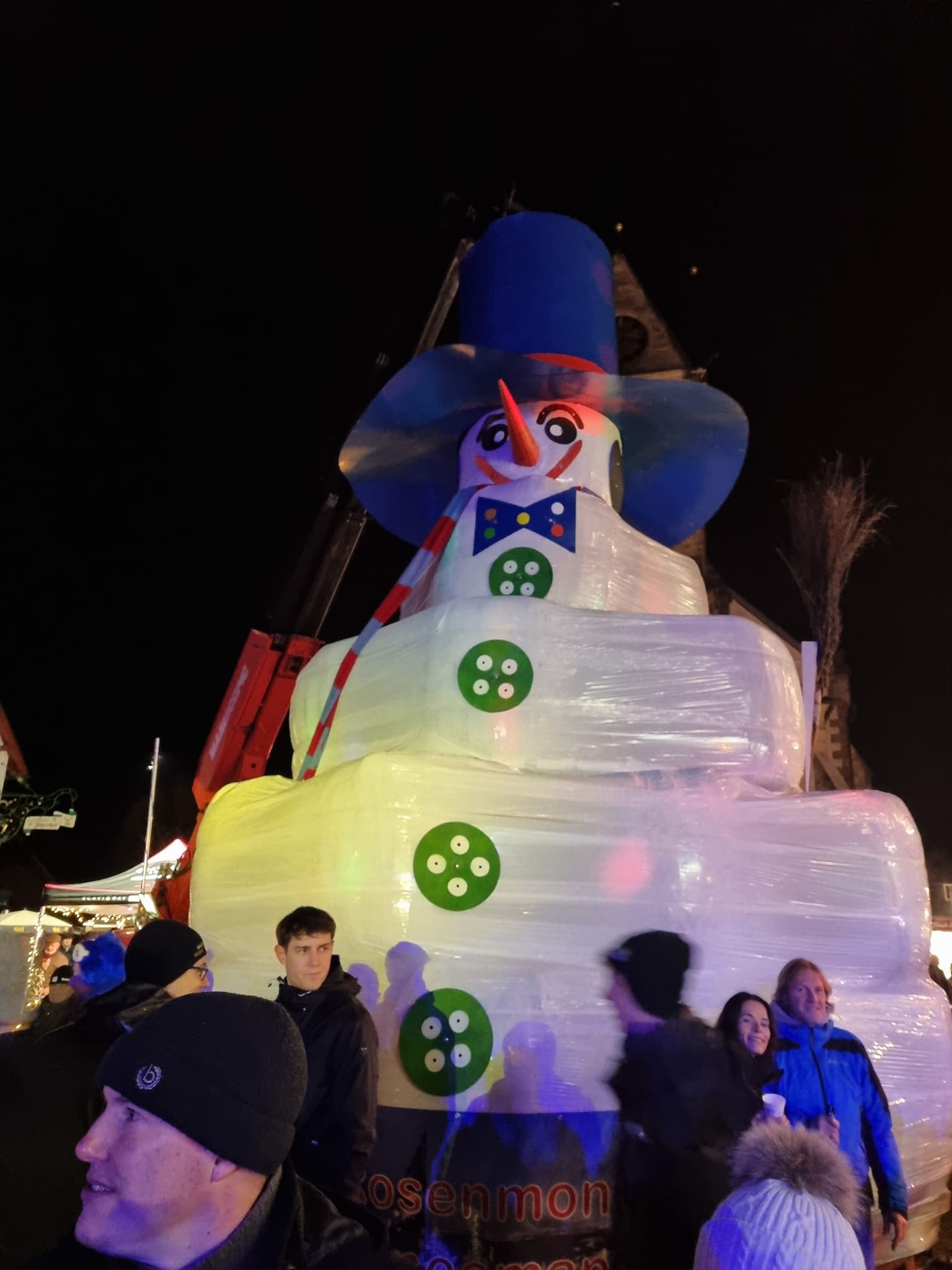 Mehr über den Artikel erfahren Nachfolge geregelt? Heumannsfest statt Schneemannsfest?